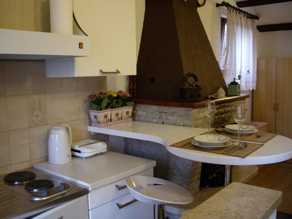 Adria Apartments プーラ エクステリア 写真